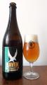 Raven - West Boast IPA, West Bohemian IPA lahev a sklenice